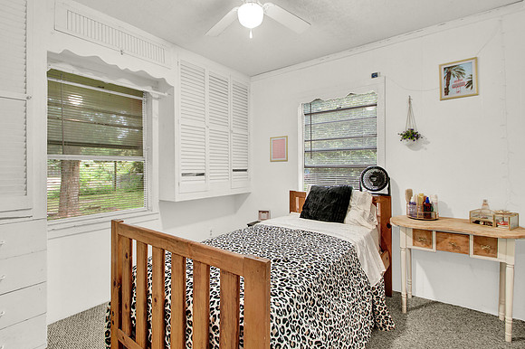 31378 Claud Ln HR-14