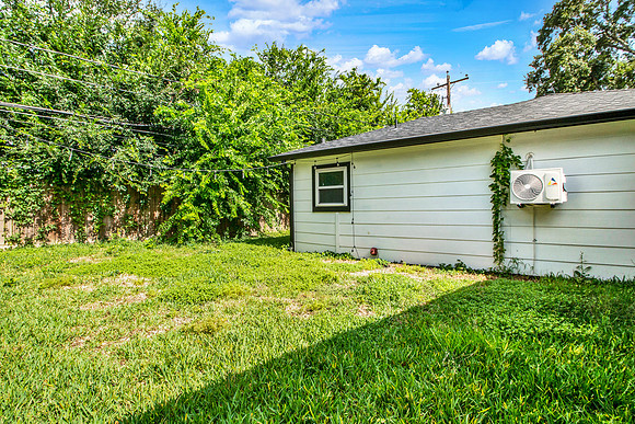 9710 Bob White Dr HR-4