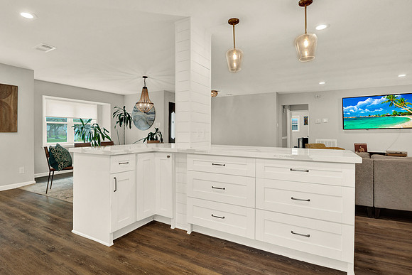9710 Bob White Dr MLS-17
