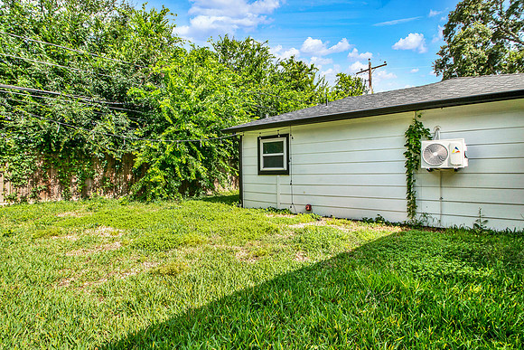 9710 Bob White Dr MLS-4