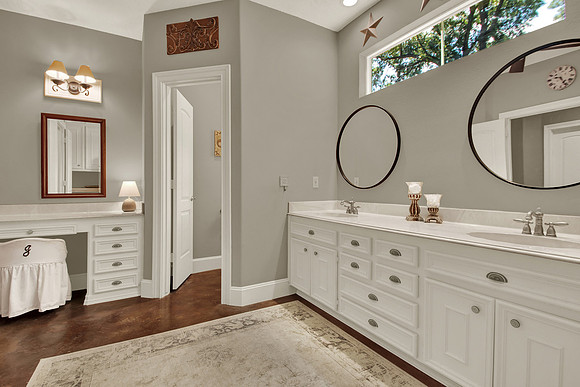 12102 Oak Bluff Dr HR-43