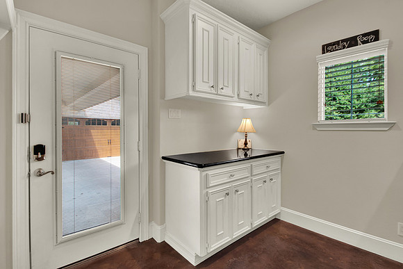 12102 Oak Bluff Dr HR-37