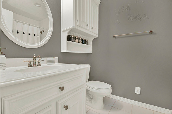 12102 Oak Bluff Dr MLS-55