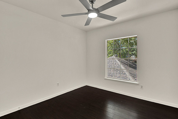 163 Sylvan Forset Dr MLS-29