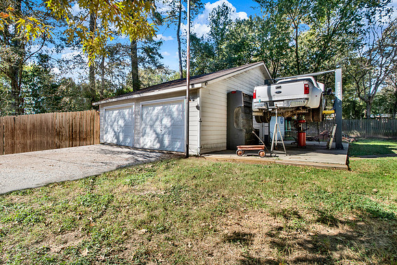 17319 Butera Rd MLS-10