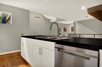 2005 Mason St HR-12