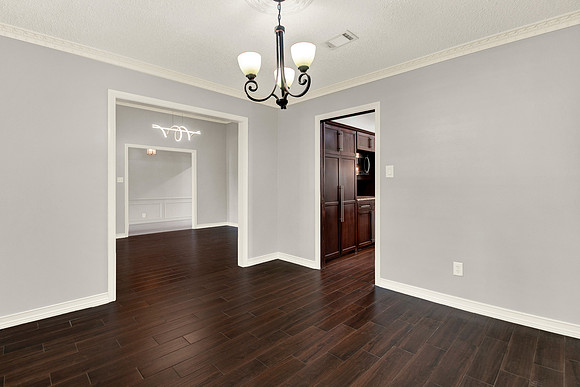 5315 Lawn Arbor Dr MLS-26