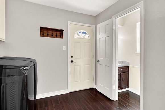 5315 Lawn Arbor Dr HR-23
