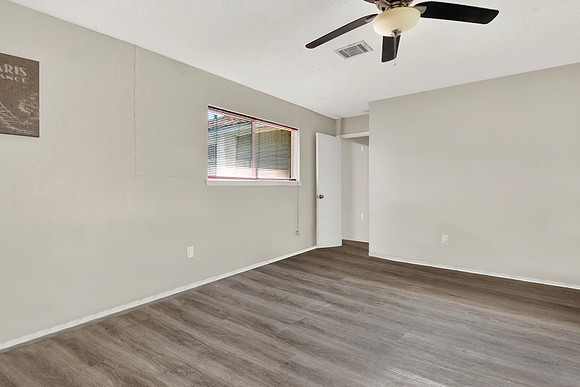23214 Pine Post Ln MLS-13