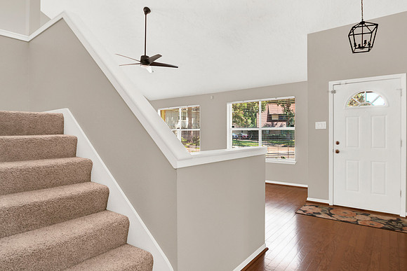 8215 Riverglade Dr MLS-12