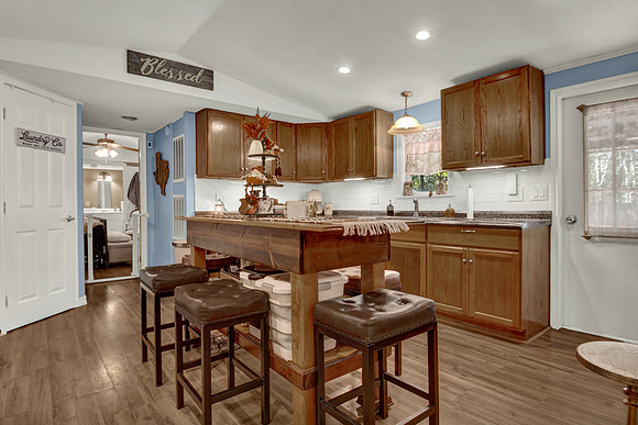 17319 Butera Rd HR-24