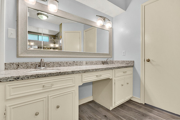 5315 Lawn Arbor Dr HR-30