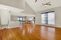 2005 Mason St HR-7