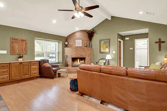 16507 Burklin Ln MLS-17
