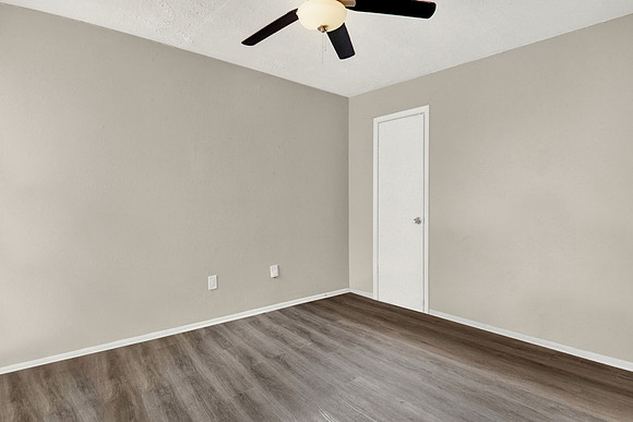 23214 Pine Post Ln HR-16