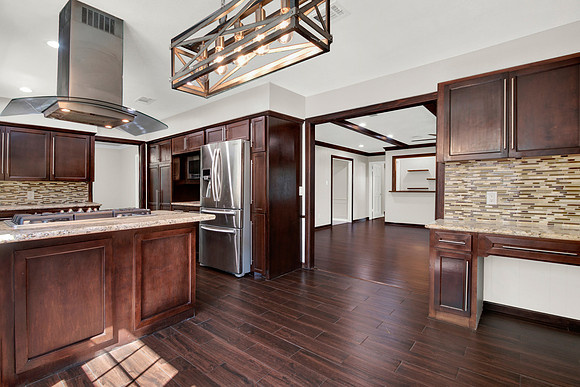 5315 Lawn Arbor Dr HR-22