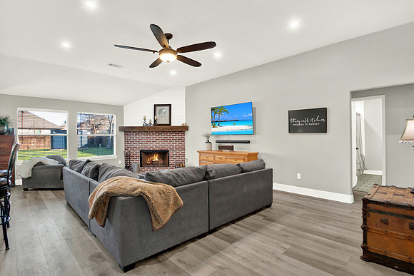 11227 S Country Club Green Dr MLS-16