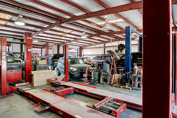34715 Hwy 249 South HR-19