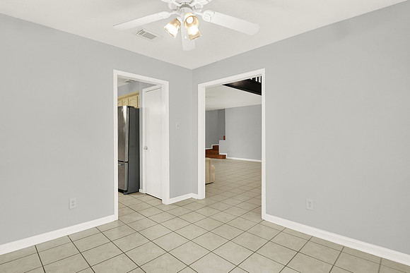 3907 Laverock Rd MLS-15