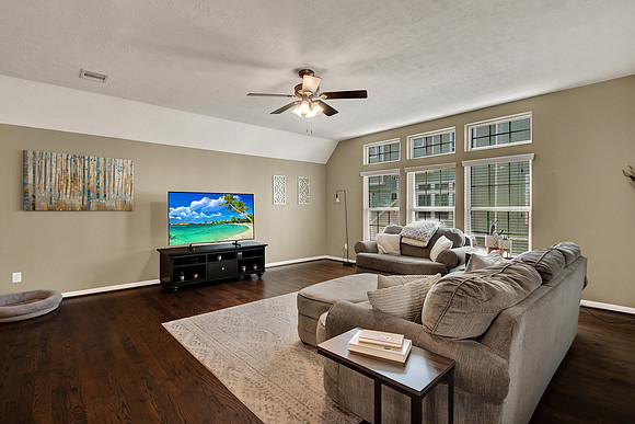3315 Leading Point Dr MLS-11