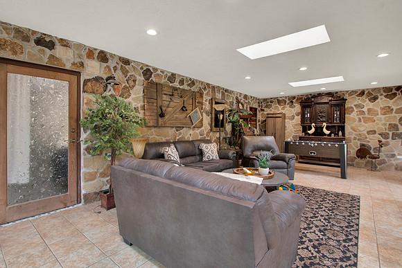 22827 Edward Ln 2 MLS-22