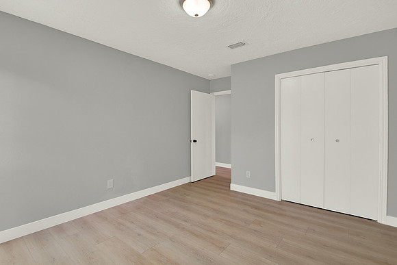 907 Kip Ln MLS-34