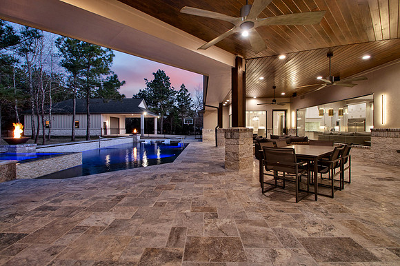 26240 Laurens Ct HR-23