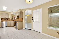 10511 Newpark Dr HR-14
