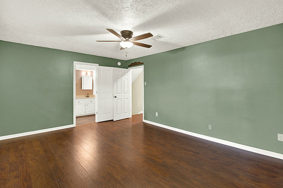 15230 Stagecoach Rd HR-32