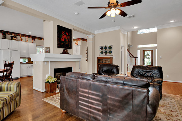 31211 Helen Ln Int MLS-17