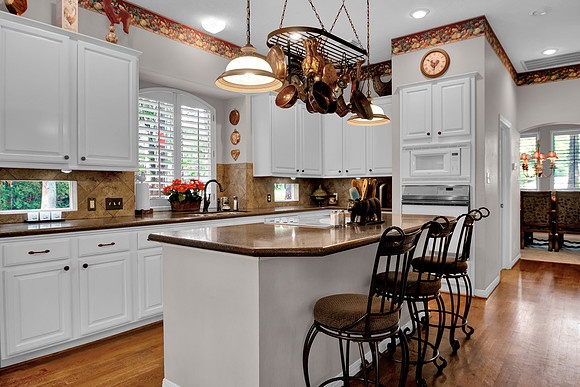 31211 Helen Ln Int MLS-26