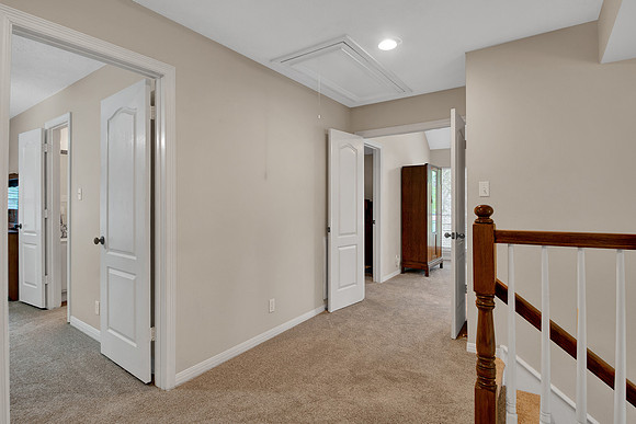 31211 Helen Ln Int MLS-38