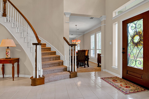 31211 Helen Ln Int MLS-4