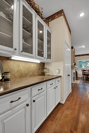 31211 Helen Ln Int MLS-53