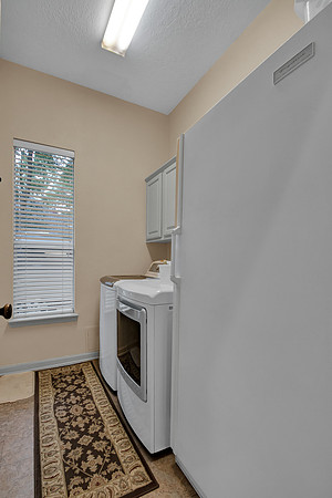 31211 Helen Ln Int MLS-54