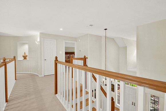 13718 Gainesway Dr MLS-48