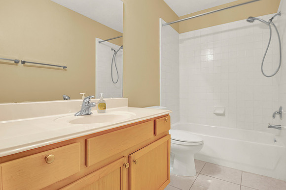 10511 Newpark Dr MLS-23