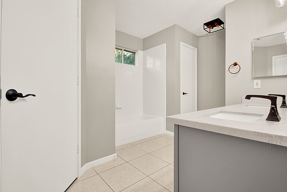 10511 Newpark Dr HR-20