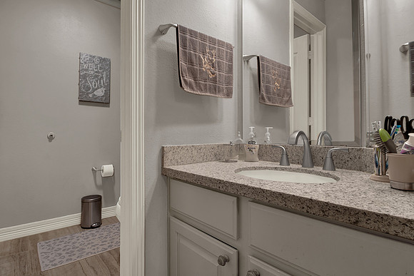 0307 Oakmoss Ct MLS-41