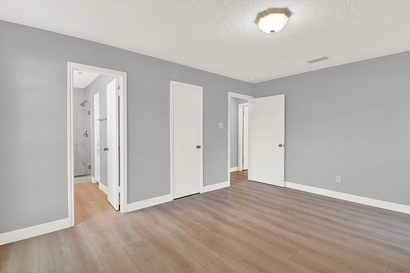 907 Kip Ln HR-27