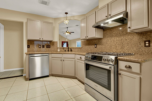10511 Newpark Dr HR-15
