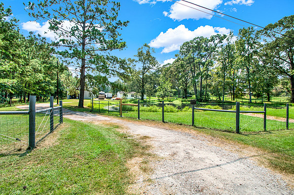 13912 Calhoun Rd HR-29