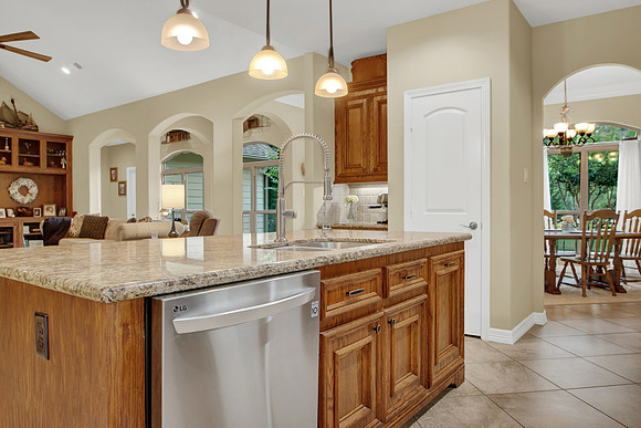 23510 Nichols Sawmill Rd HR-25