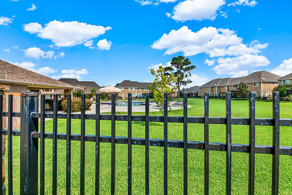 8406 Willow Loch Dr HR-35