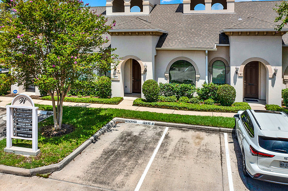 12832 Willow Centre Dr Unit B MLS-3