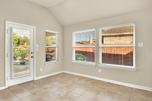 9226 Fernwillow Dr HR-16