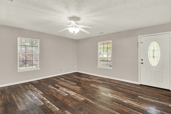 30011 Campwood Dr 2 HR-20