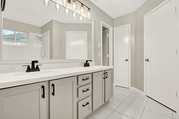10511 Newpark Dr HR-21
