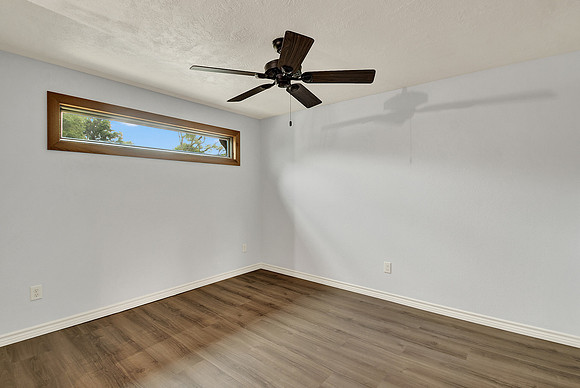 307 Carrell St HR-25