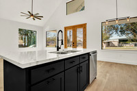 613 S Cherry St MLS-11